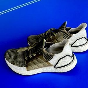 #Adidas hunter green men’s sneakers ultra boost